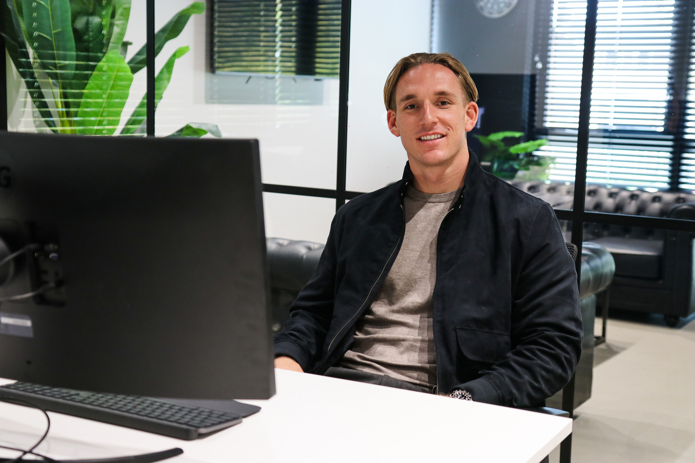 67D3B5FE-9FF3-4534-82D7-D877E1FCE1AA